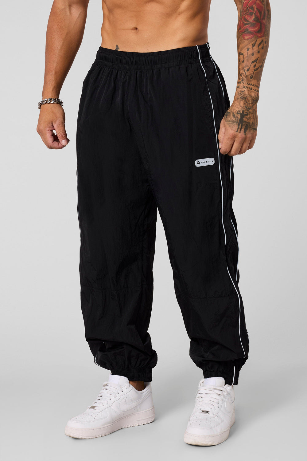 2091 - Retro Cuffed Joggers - Black