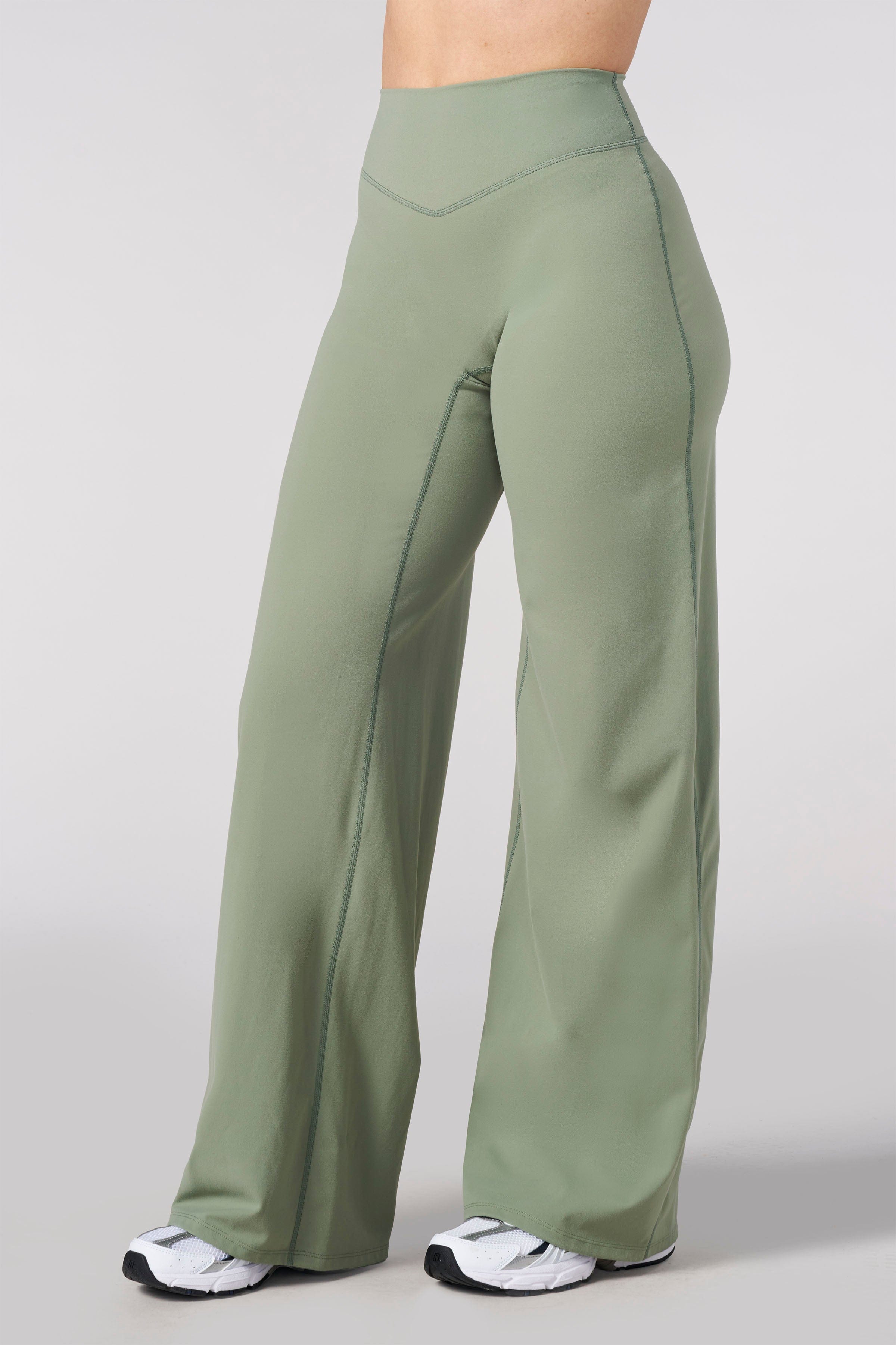 W2257 - Kove Wide Leg Flare Leggings (Regular) - Green