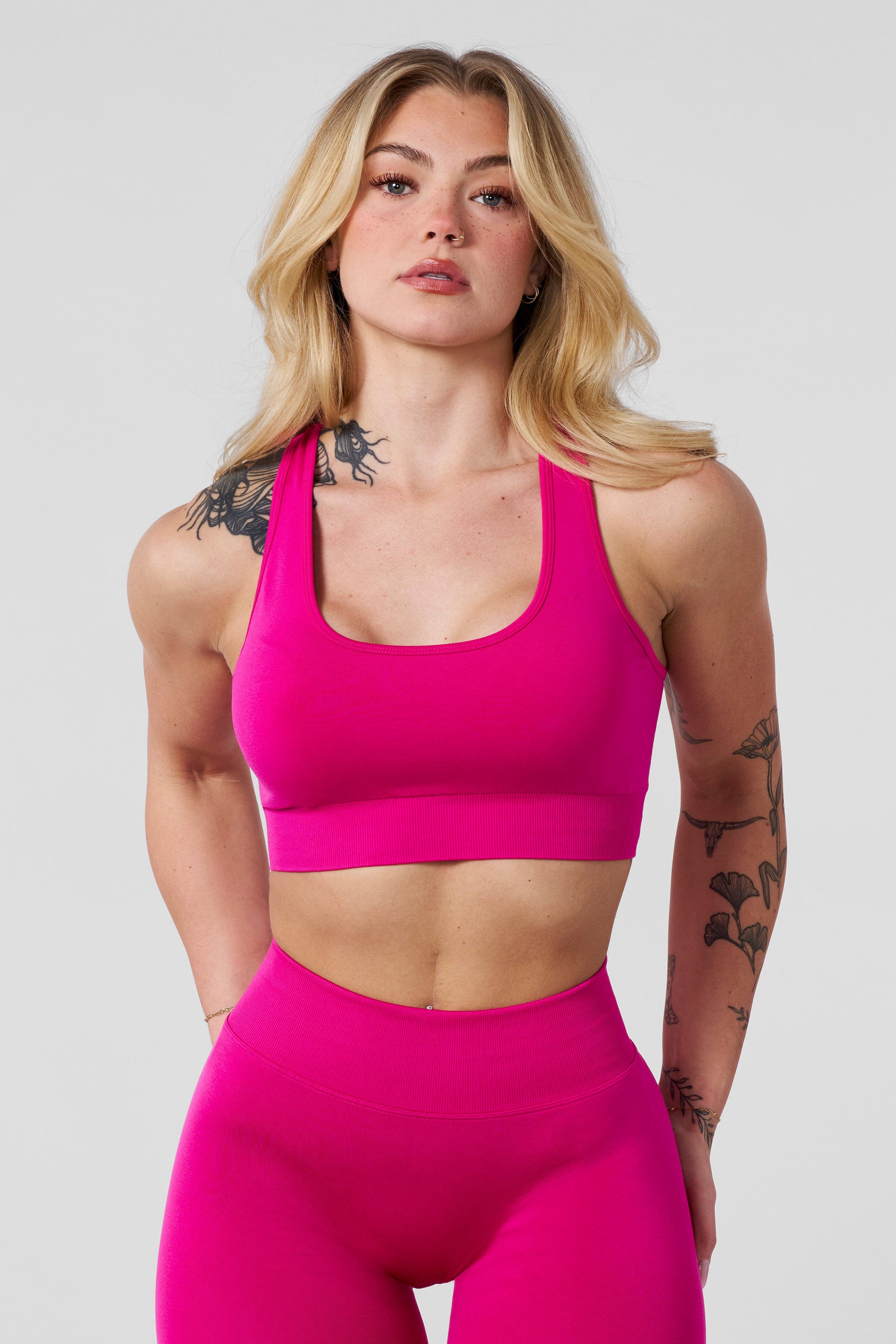 W357 Legacy Seamless Bra - Magenta