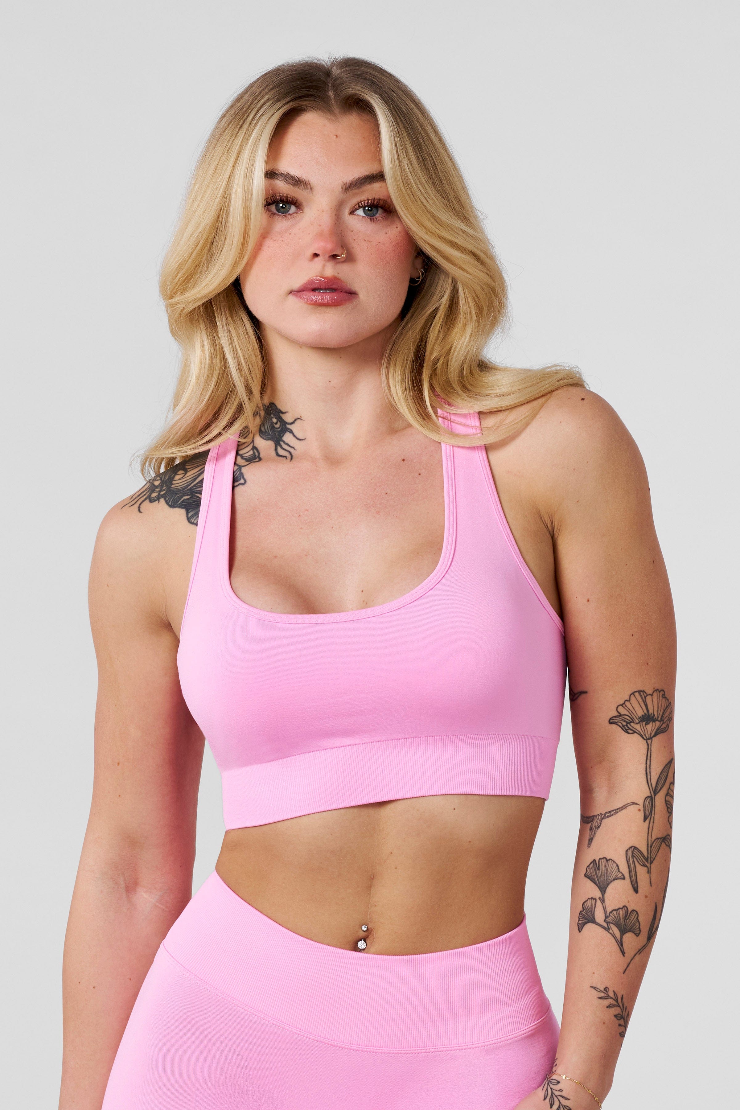 W357 Legacy Seamless Bra - Pink