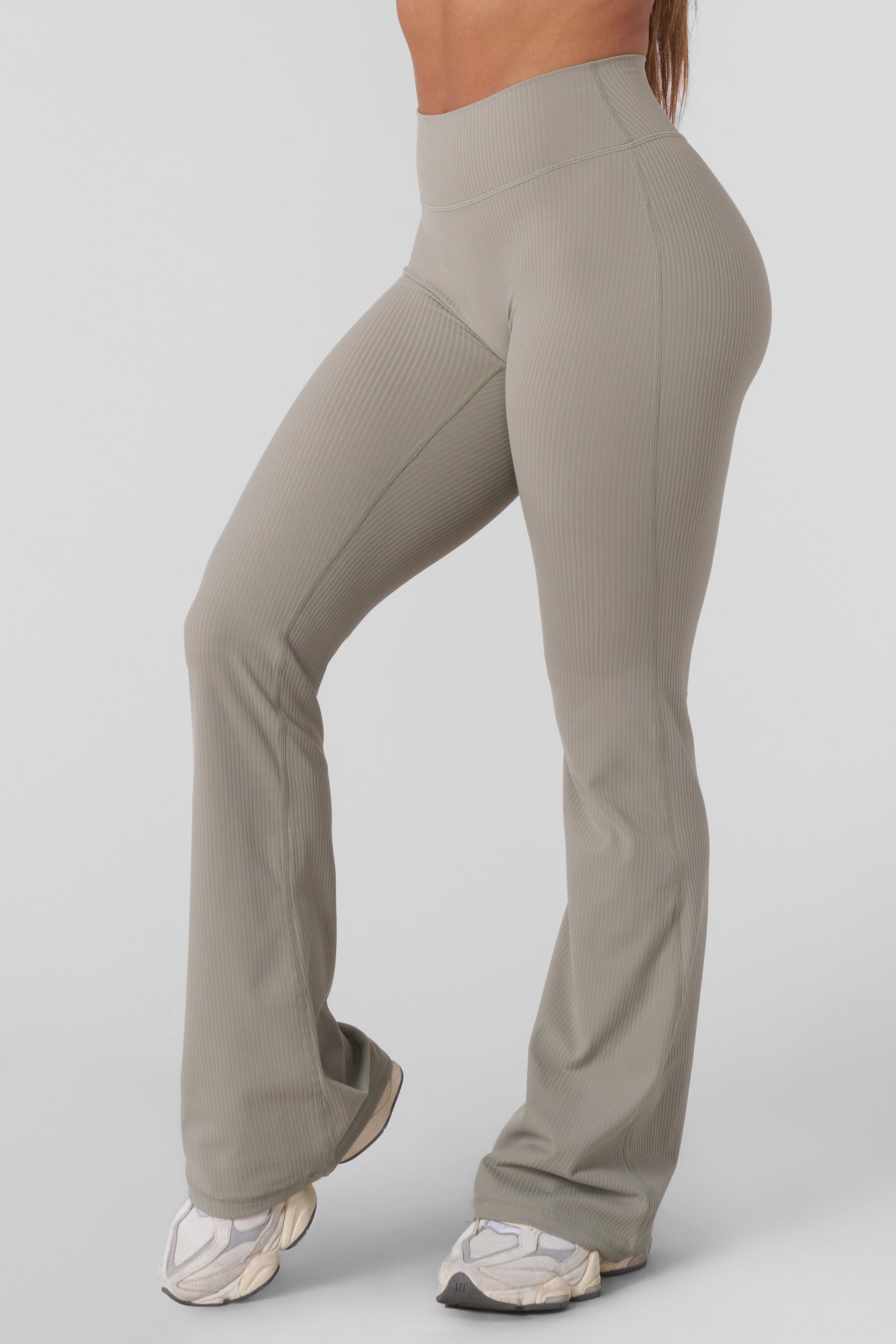 W269 Luna Flare Leggings - Sage
