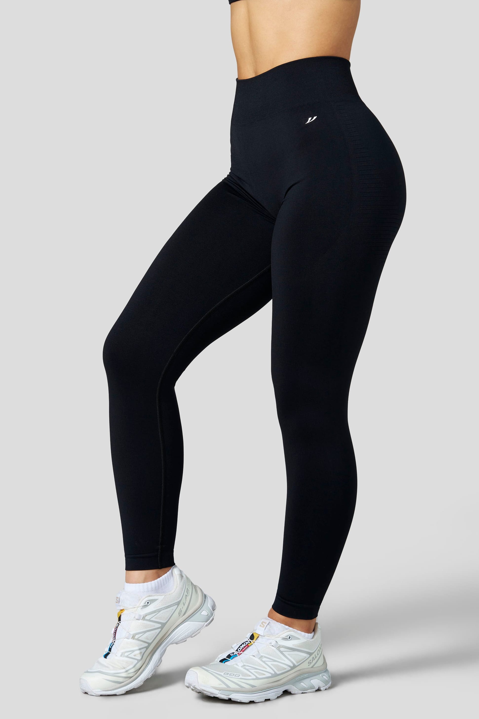 W2252 Pulse Seamless scrunch Leggings - Black