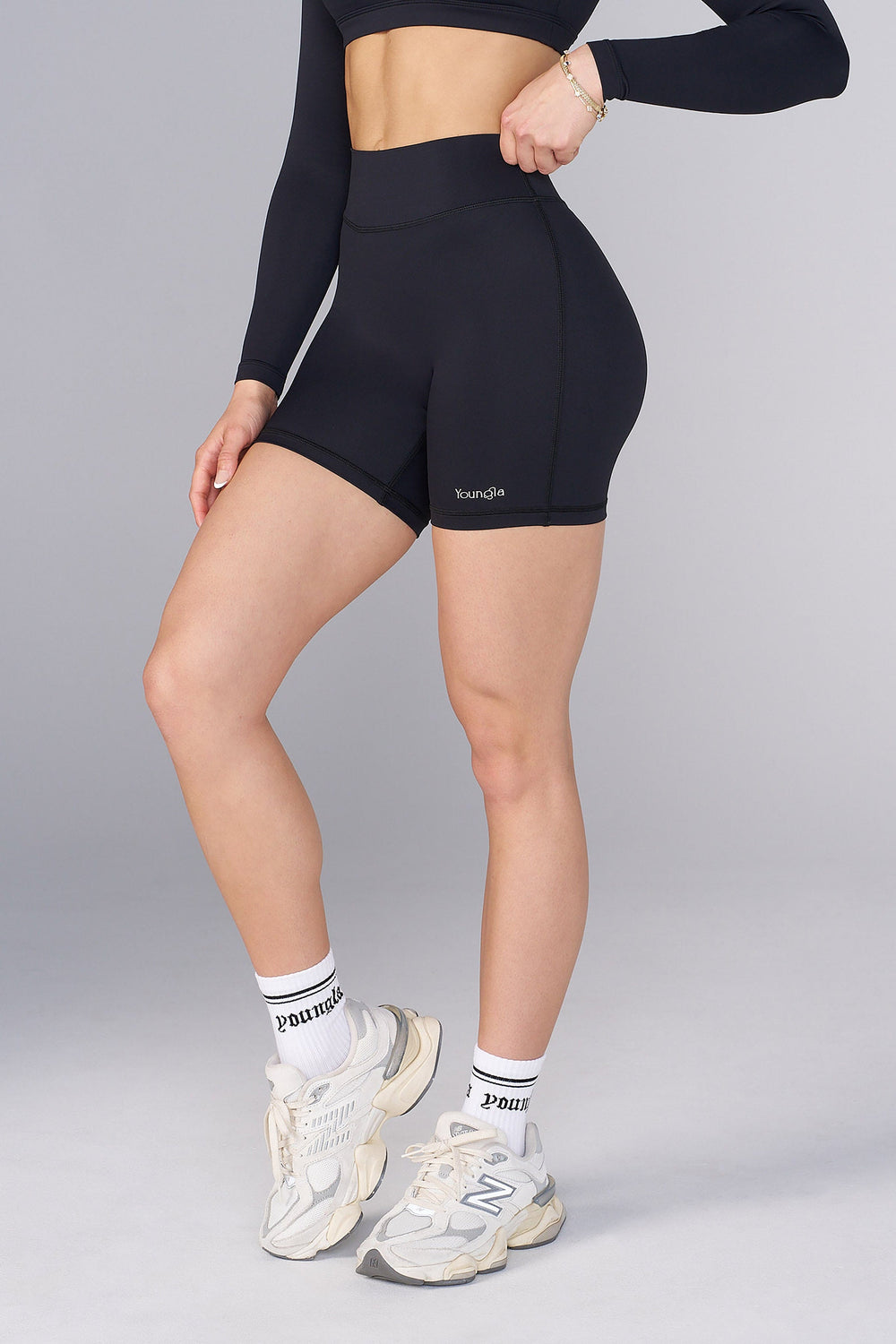 W144 Hybrid Shorts - Black