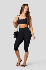 W2316 - Elevate Capri Leggings