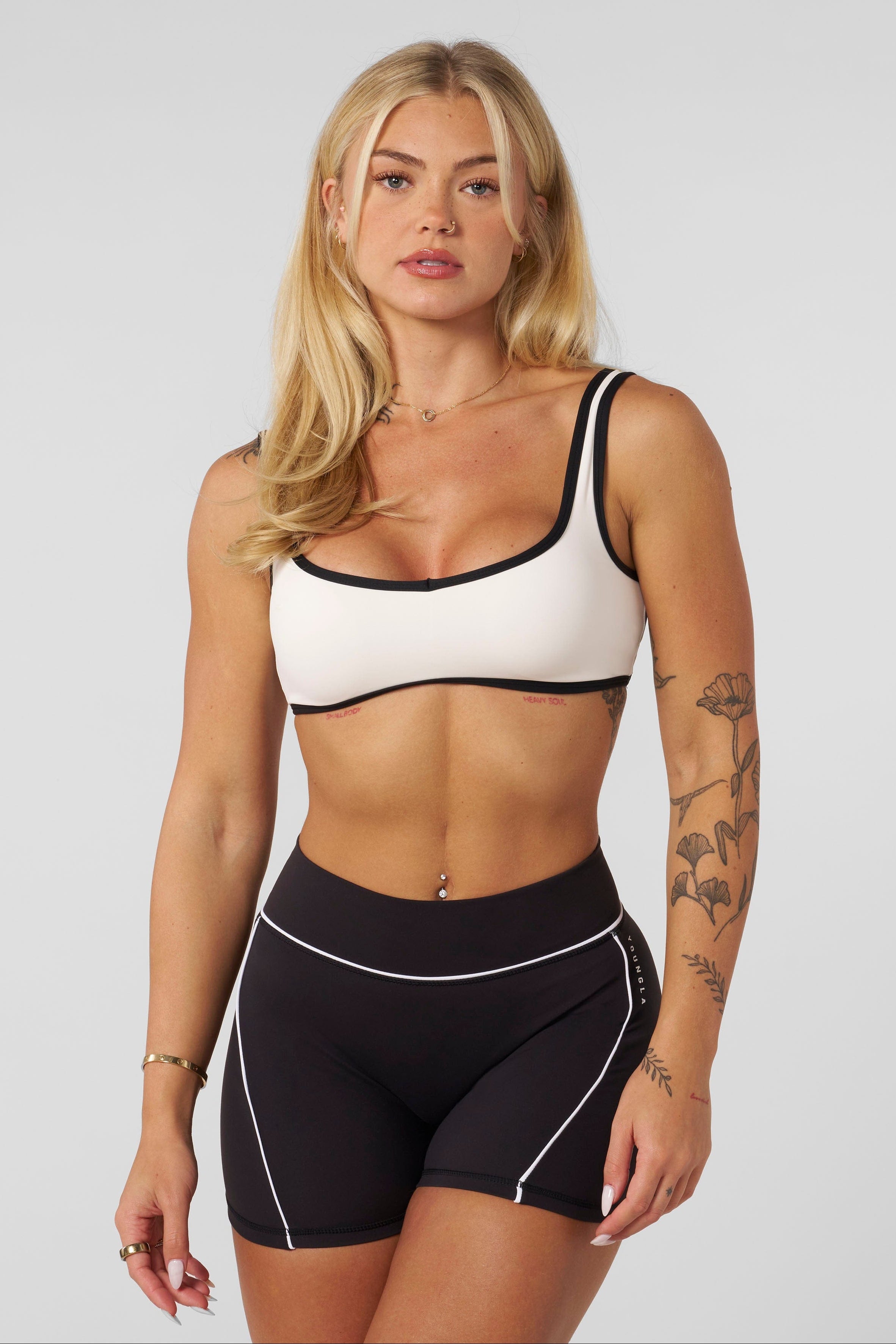 W366 - Elevate outline Bra - Cream