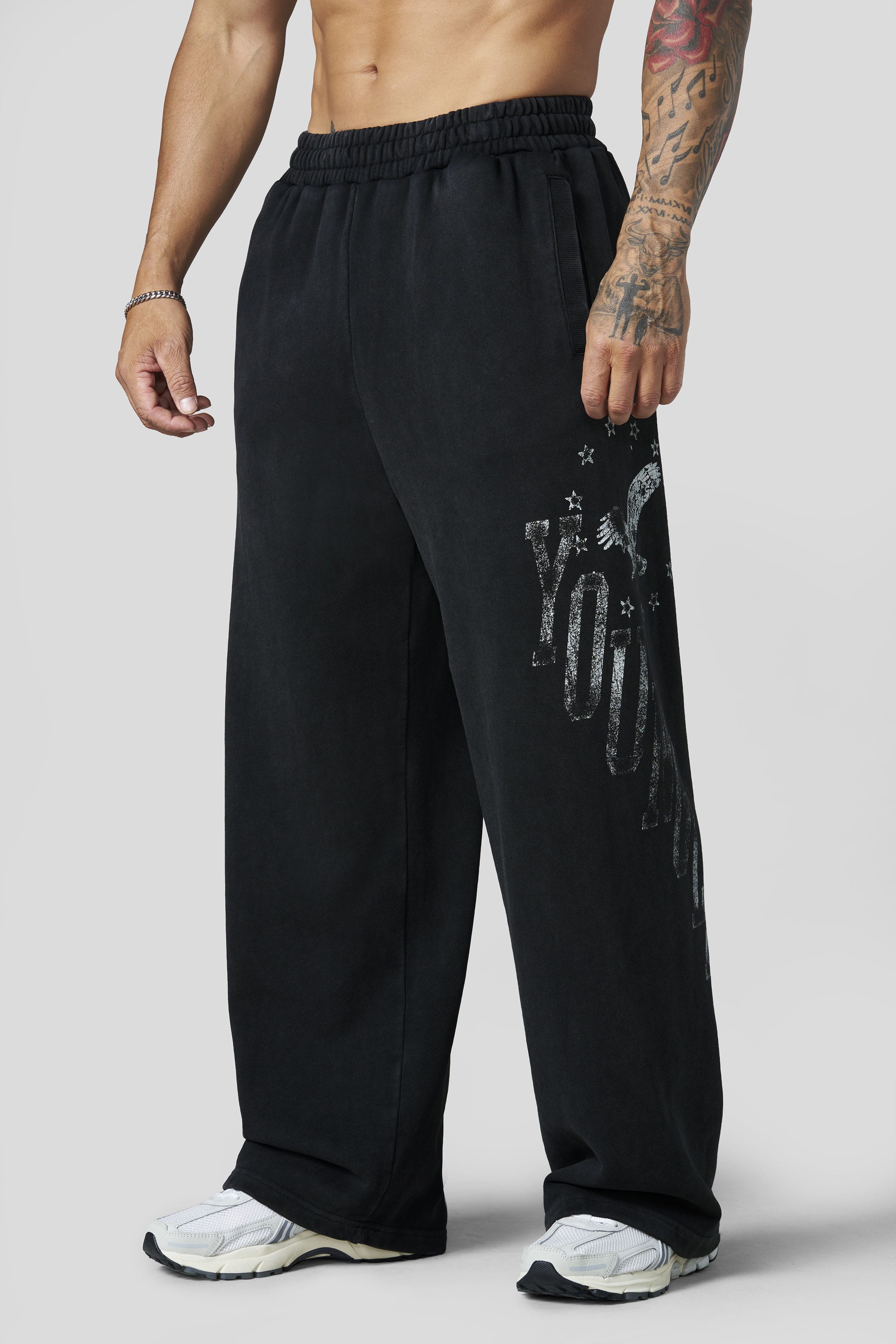 2175 - Golden Era Sweats - Black Wash