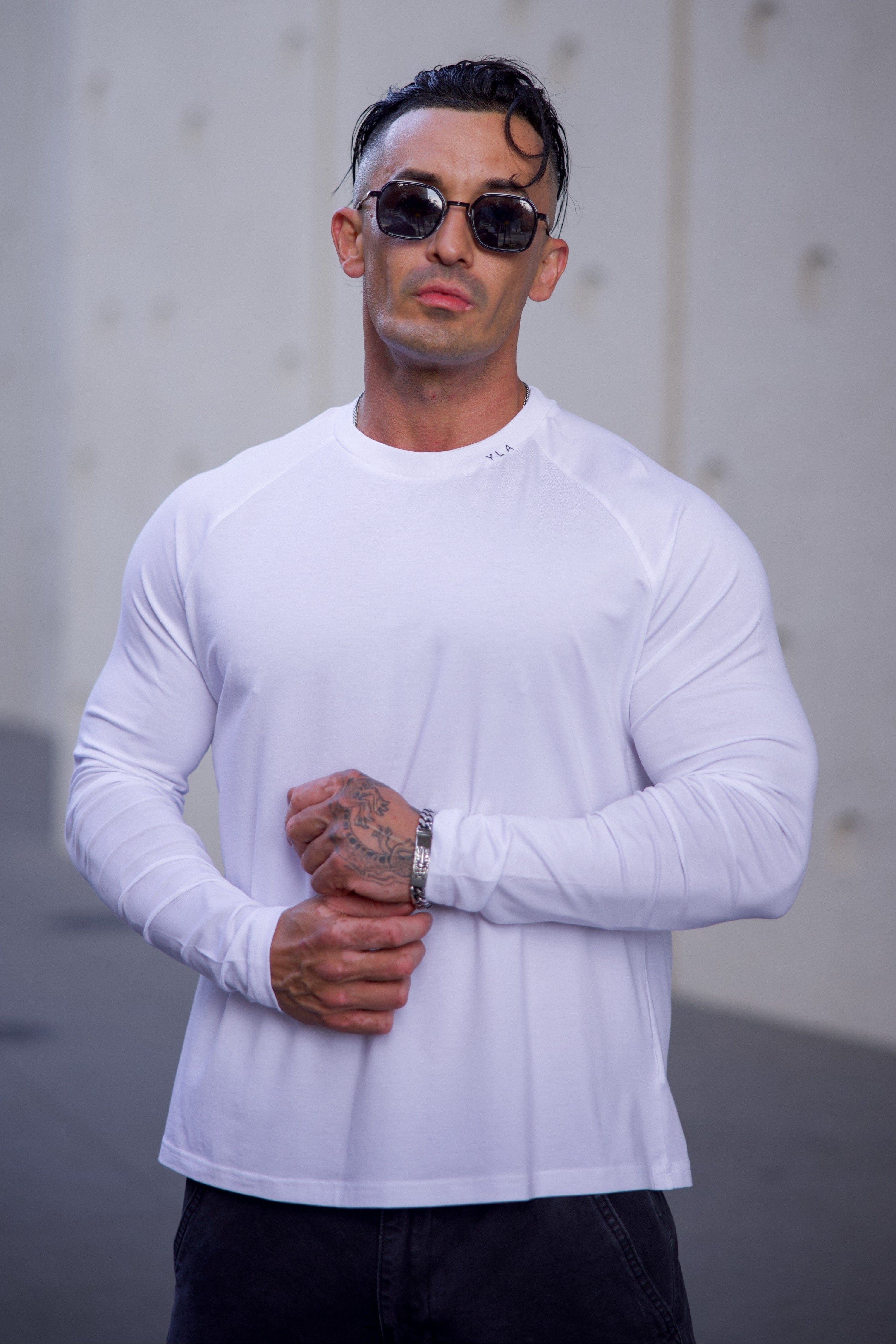 8033 - AeroTech Longsleeves - White