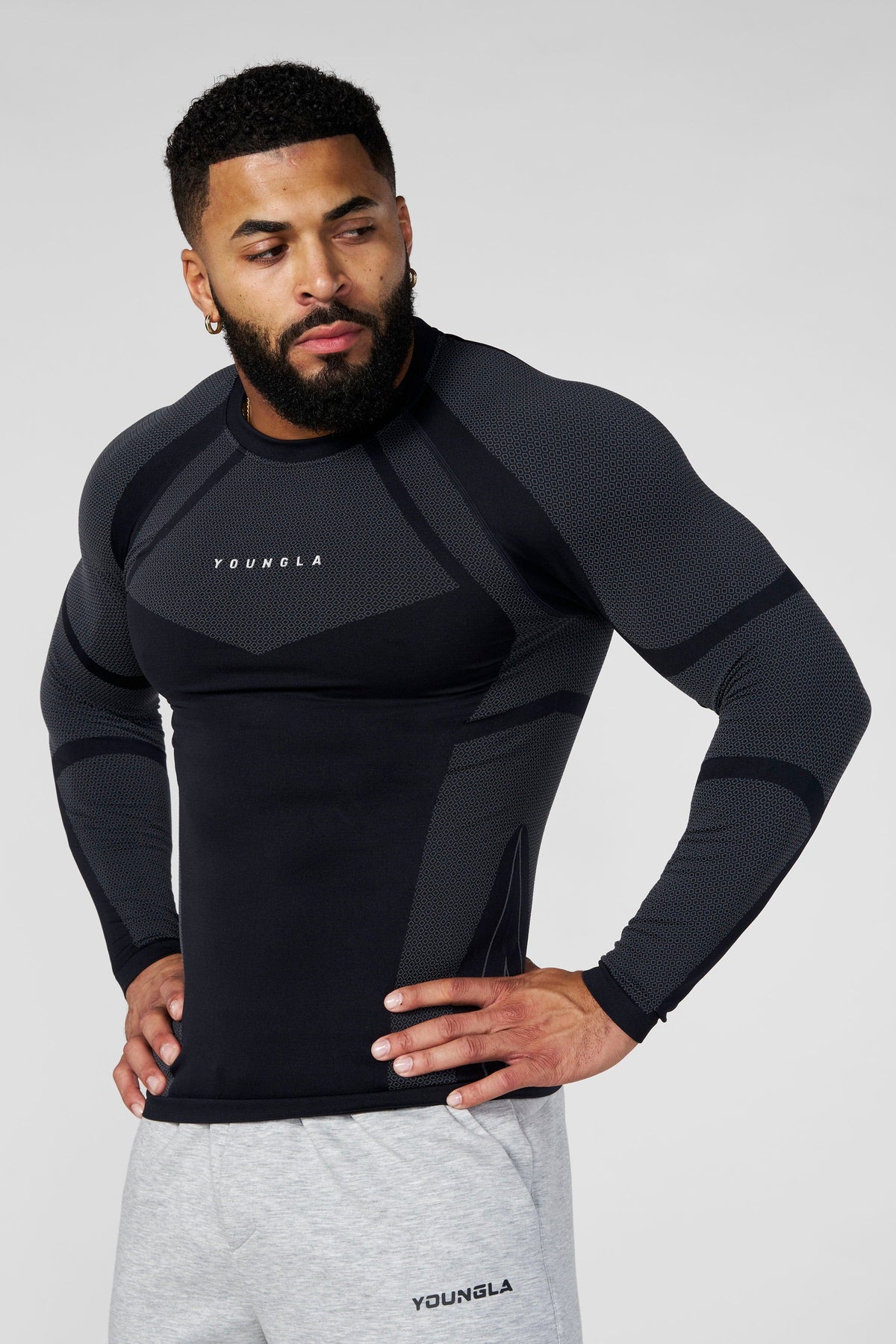8055 - Apex Compression Longsleeves - Black