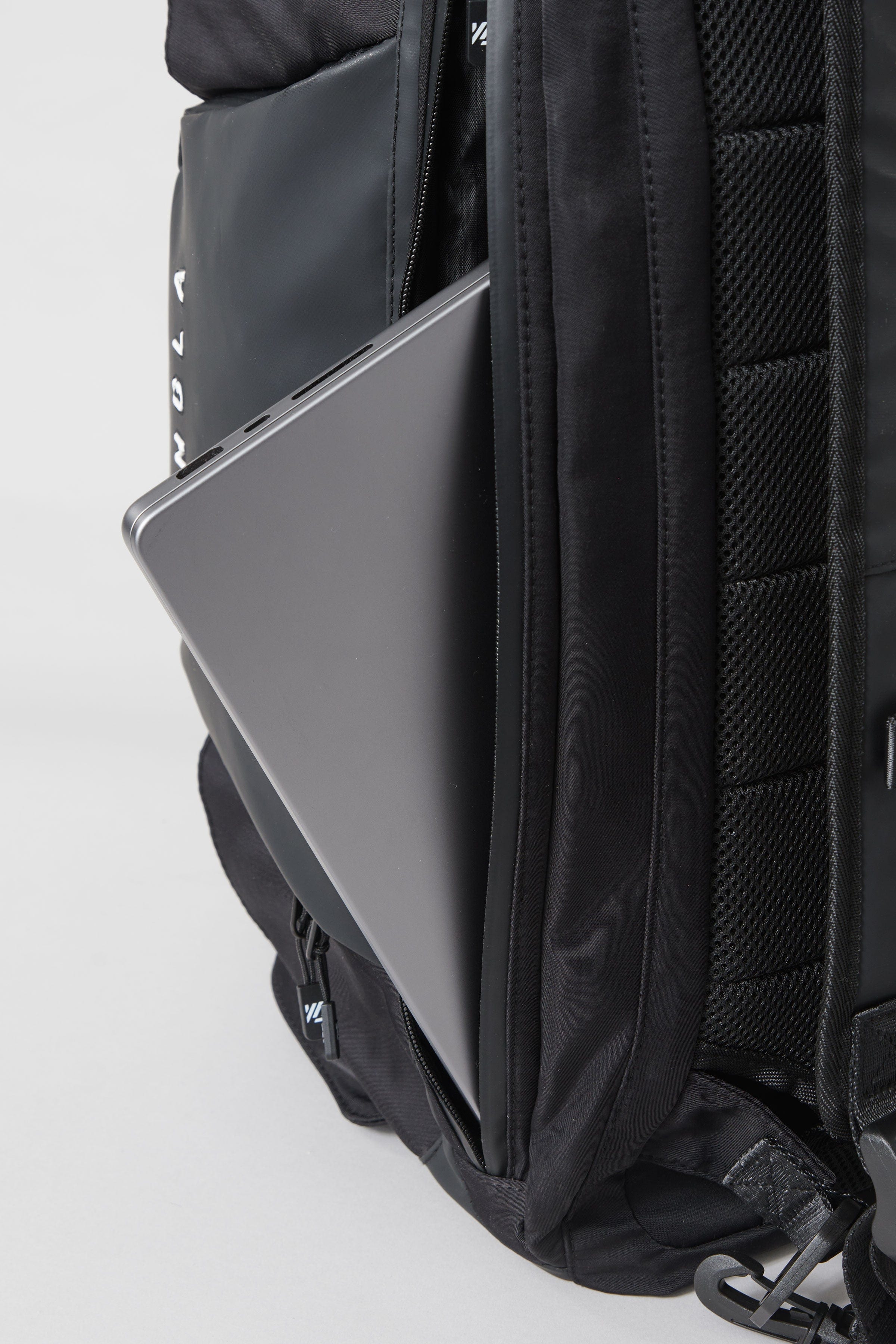 741 Hybrid Duffle Backpacks