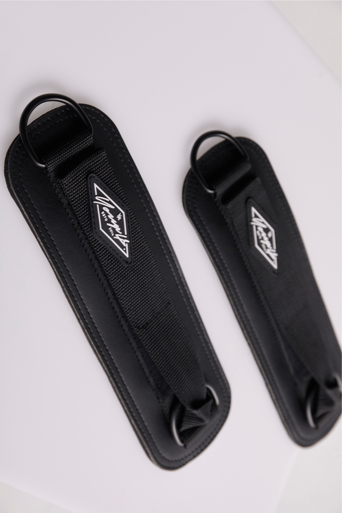W615 ankle straps - Black