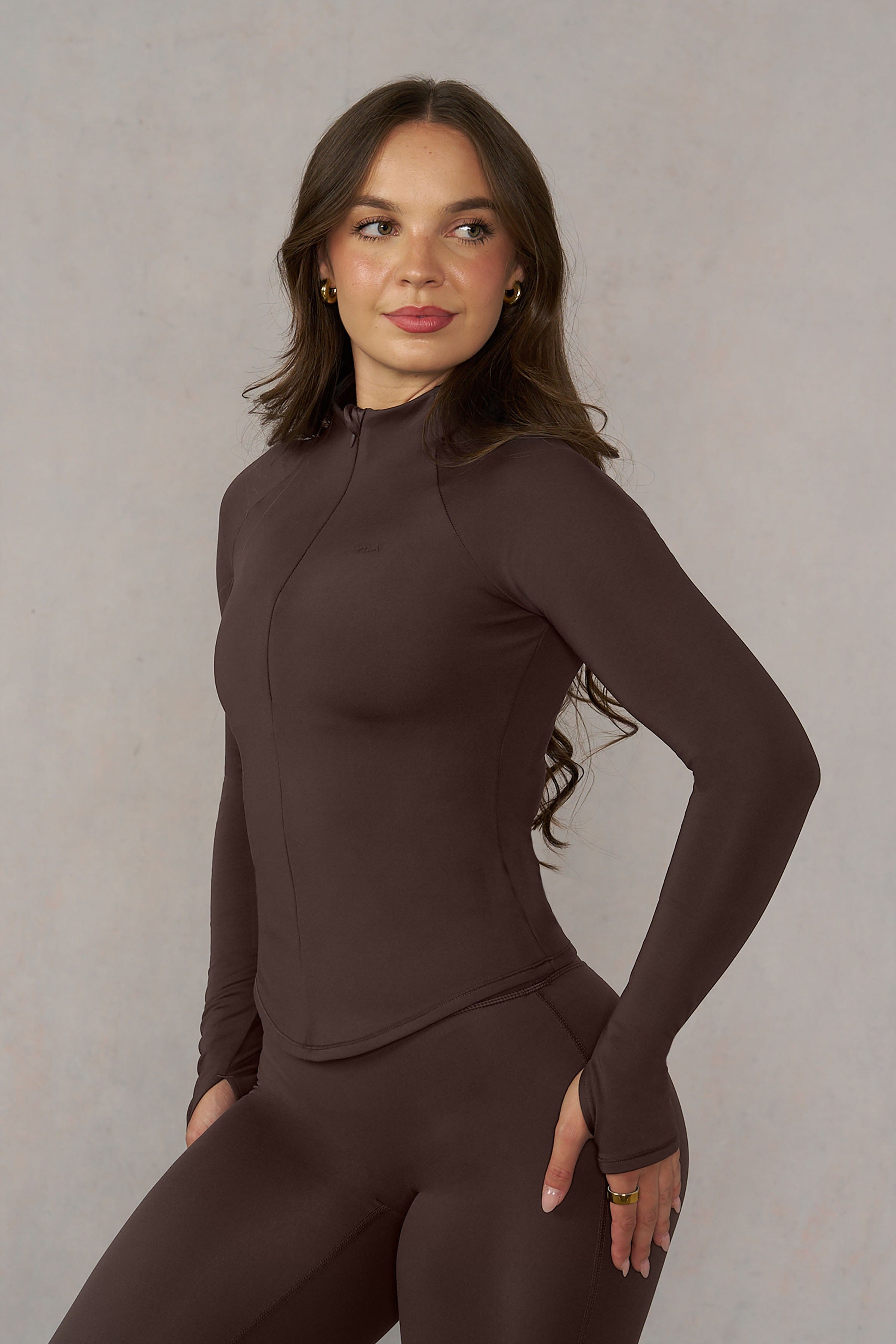 W5167 - Motion Pullover - Brown