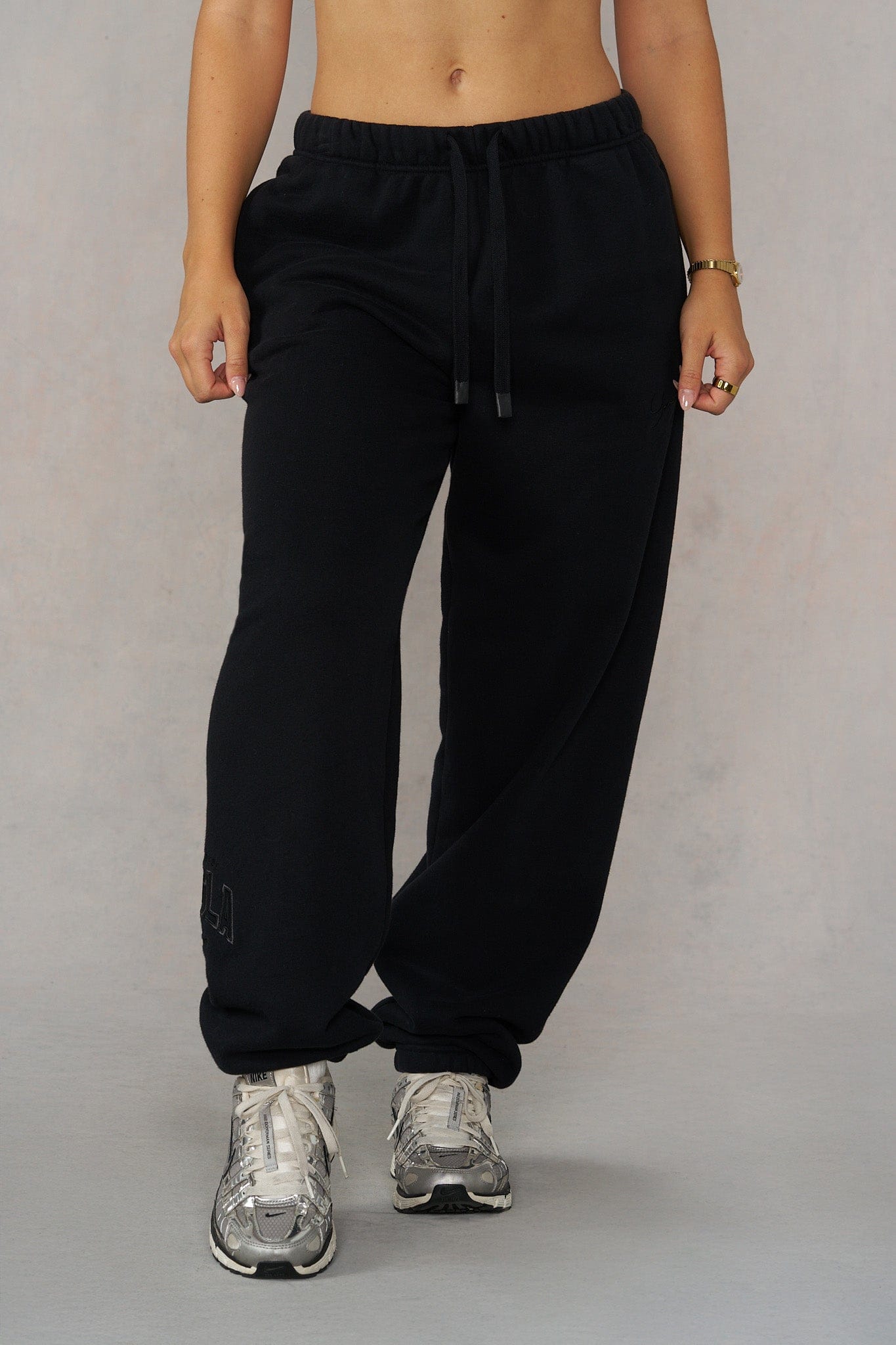 W2226 - Layover Cuff Joggers - Black