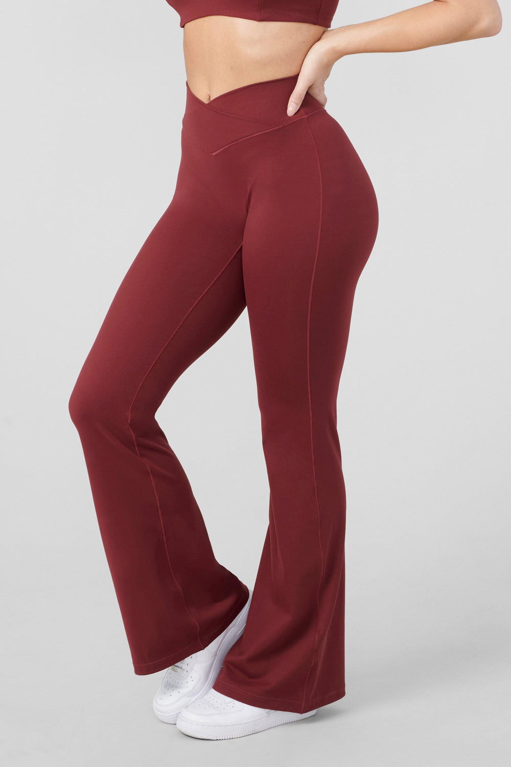 W215 Vital Flare Pants - Burgundy