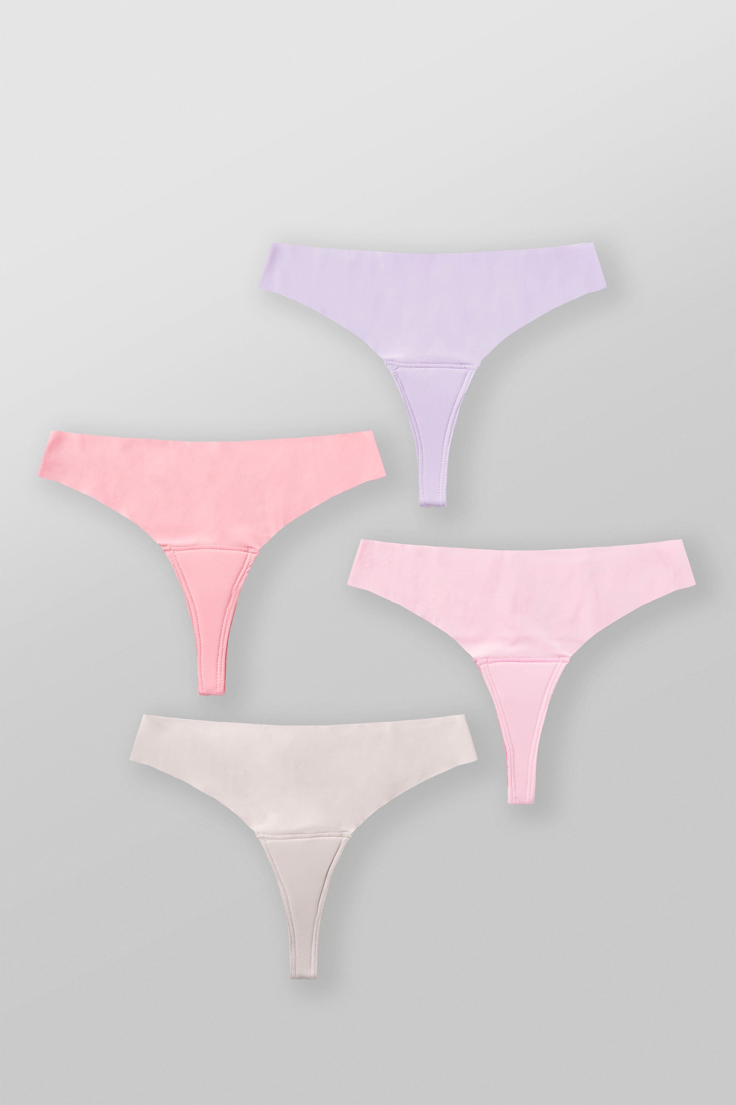 W6112 Padded Seamless Thong