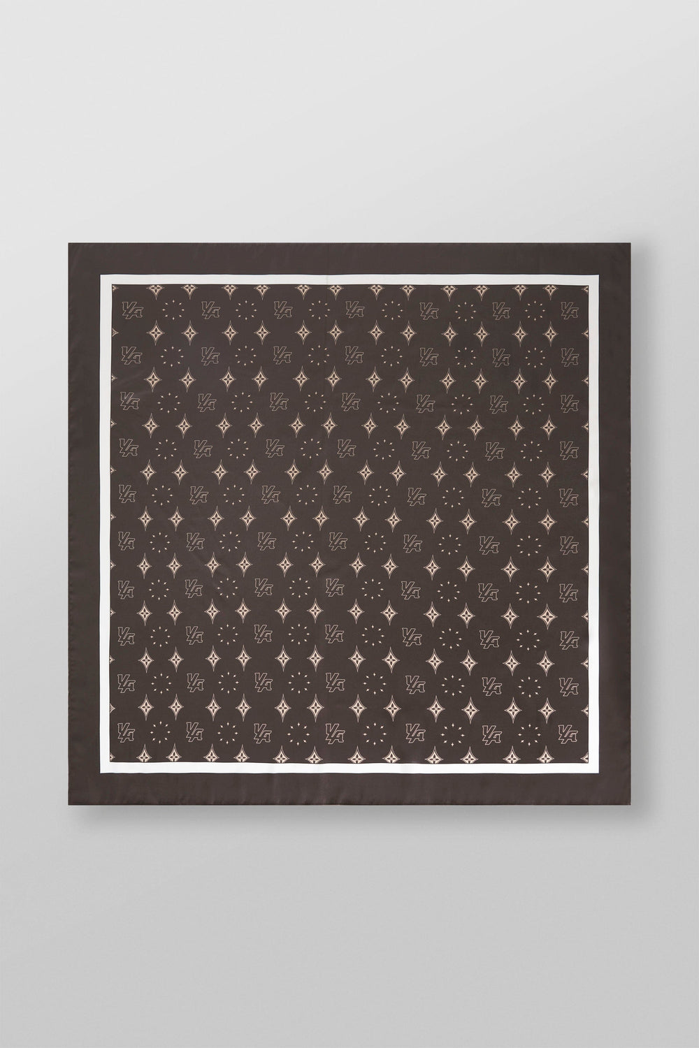 W6120 YLA Scarf - Monogram